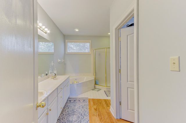 219 NORTHCROSS PL W, Collierville, TN 38017