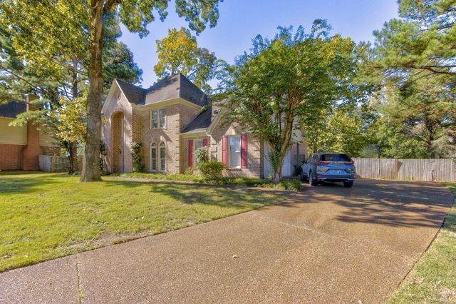 219 NORTHCROSS PL W, Collierville, TN 38017