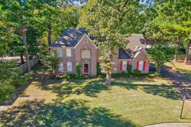 219 NORTHCROSS PL W, Collierville, TN 38017