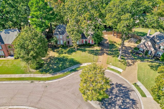 219 NORTHCROSS PL W, Collierville, TN 38017