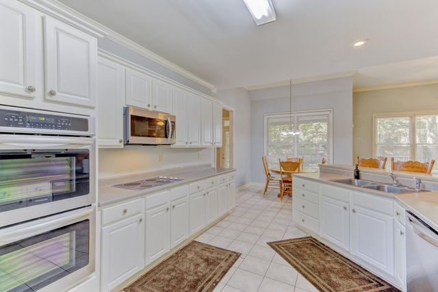 219 NORTHCROSS PL W, Collierville, TN 38017