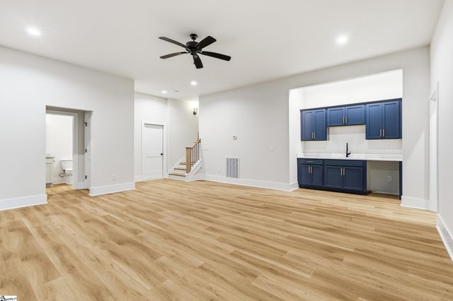 548 Verdae Drive, Spartanburg, SC 29301