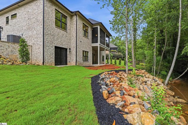 548 Verdae Drive, Spartanburg, SC 29301