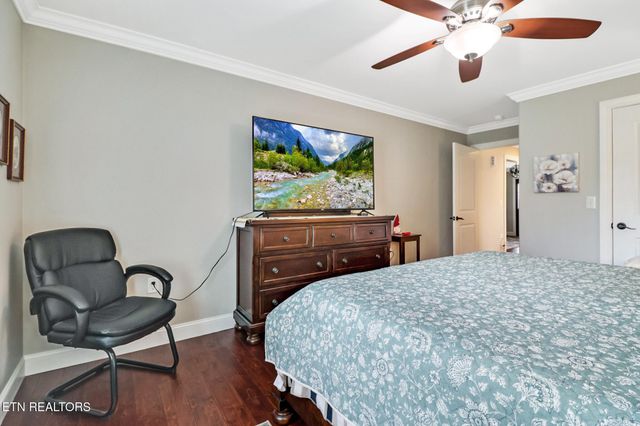 51 W Creek Drive, Crossville, TN 38572