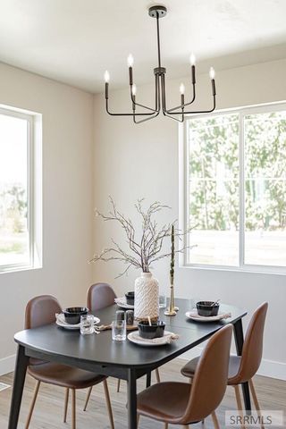 6469 Ender Ln, Idaho Falls, ID 83401