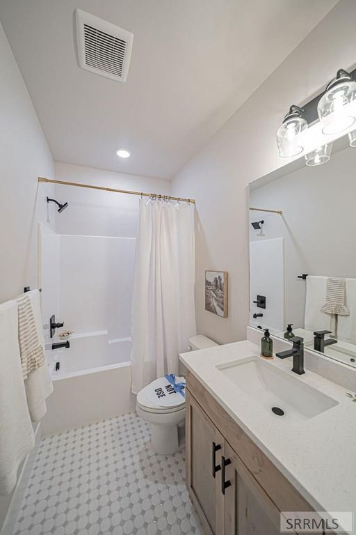 Image 35 of property listing at 6469 Ender Ln, Idaho Falls, ID 83401