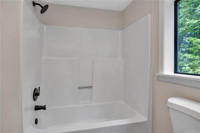 2573 Bonds Lake Road NW, Conyers, GA 30012