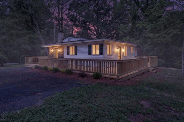 2573 Bonds Lake Road NW, Conyers, GA 30012