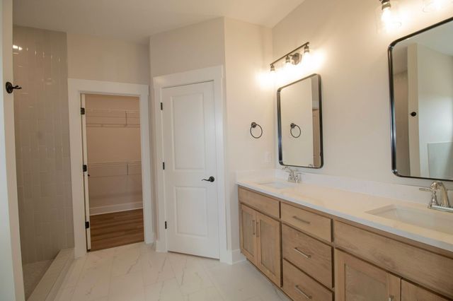 265 Bridle Path Lane, Hartsville, TN 37074