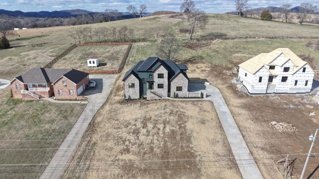 265 Bridle Path Lane, Hartsville, TN 37074