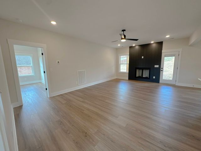 265 Bridle Path Lane, Hartsville, TN 37074