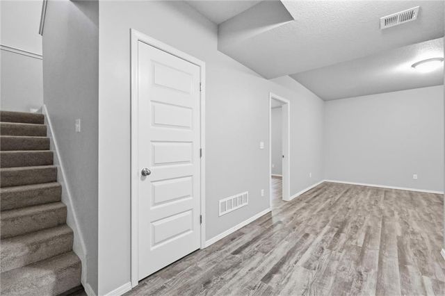 21407 W 216th Street, Spring Hill, KS 66083