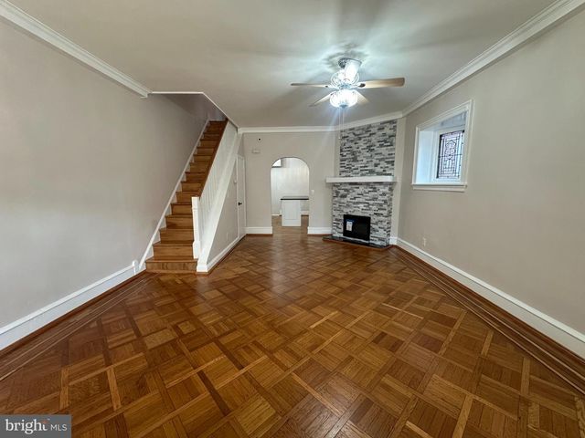 6117 CHRISTIAN ST, Philadelphia, PA 19143