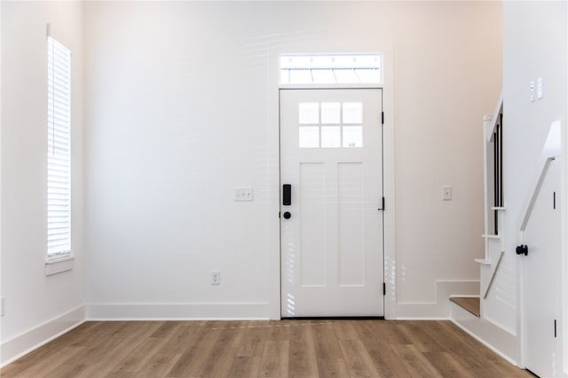 610 W Price Avenue B, Springdale, AR 72764