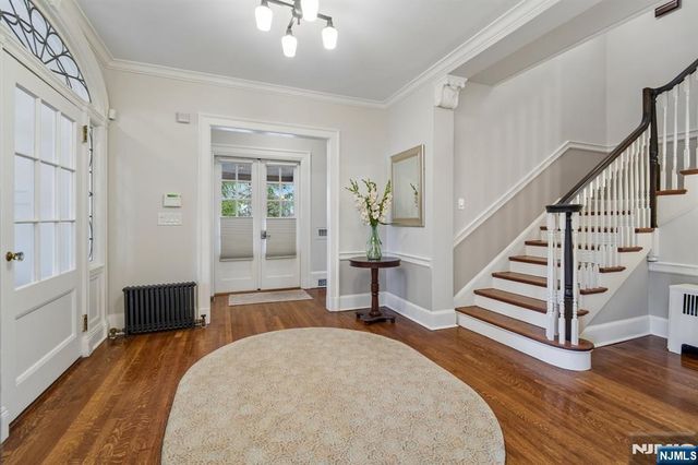 29 Hillcrest Road, Glen Ridge, NJ 07028