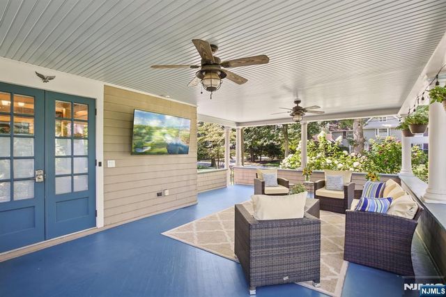 29 Hillcrest Road, Glen Ridge, NJ 07028