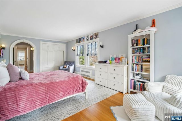29 Hillcrest Road, Glen Ridge, NJ 07028