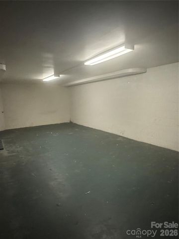 735 W Sumter Street, Shelby, NC 28150