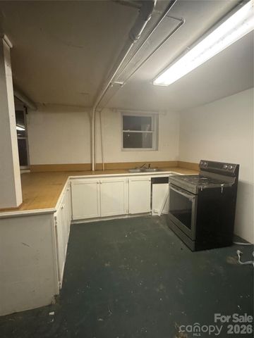 735 W Sumter Street, Shelby, NC 28150