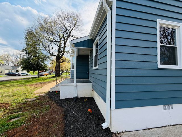 3420 Oaklawn AVE, Roanoke, VA 24012