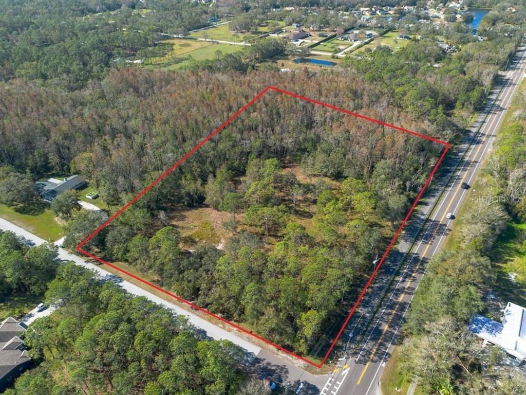 332 RANCH ROAD, Tarpon Springs, FL 34688
