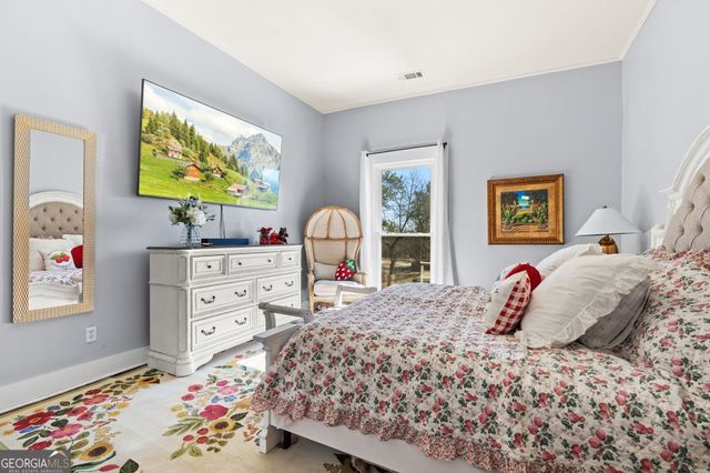 110 E Artesian Avenue, Montezuma, GA 31063