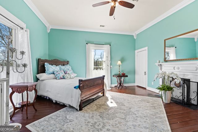 110 E Artesian Avenue, Montezuma, GA 31063