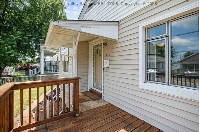 153 4th Street, Dunbar, WV 25064