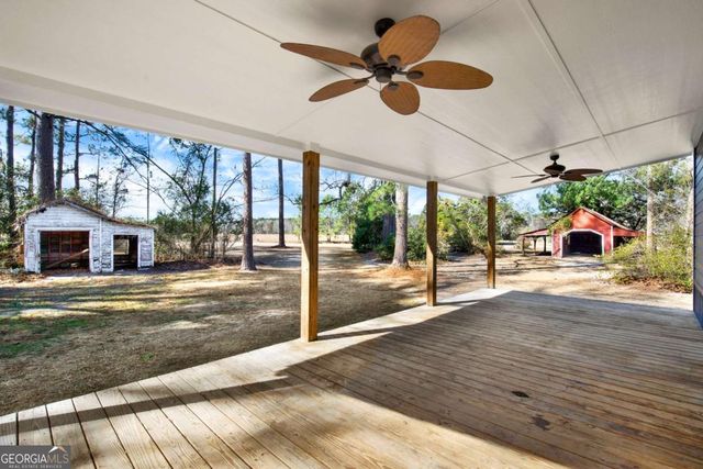 628 Toni Branch Road, Ellabell, GA 31308