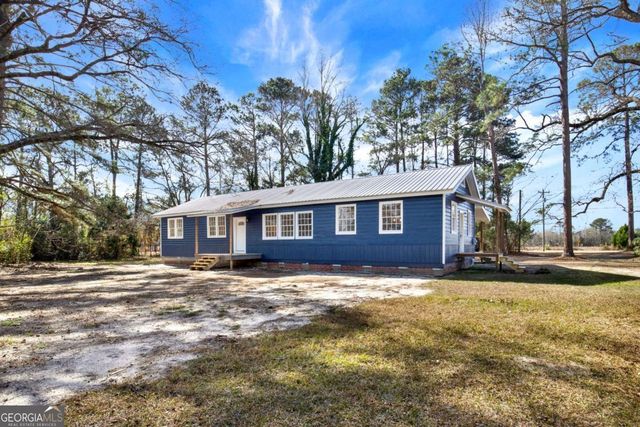 628 Toni Branch Road, Ellabell, GA 31308