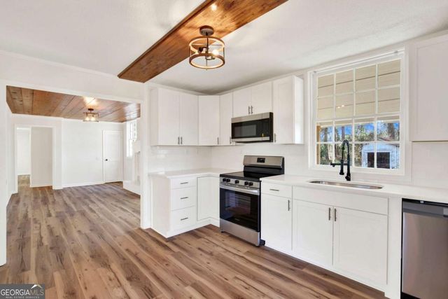 628 Toni Branch Road, Ellabell, GA 31308