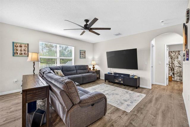7116 SILVERADO RANCH BOULEVARD, Zephyrhills, FL 33541
