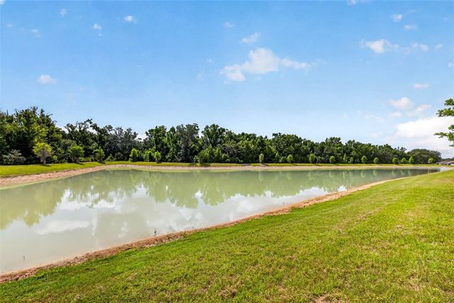 7116 SILVERADO RANCH BOULEVARD, Zephyrhills, FL 33541