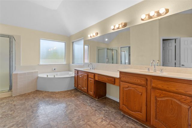 3607 Flagstone Drive, Carrollton, TX 75007