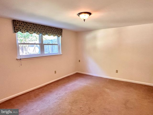 3908 GIBBS ST, Alexandria, VA 22309