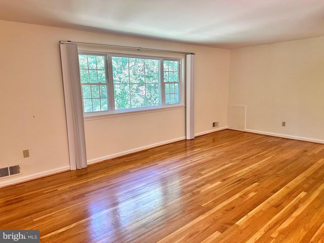 3908 GIBBS ST, Alexandria, VA 22309