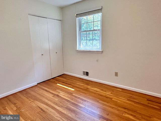 3908 GIBBS ST, Alexandria, VA 22309