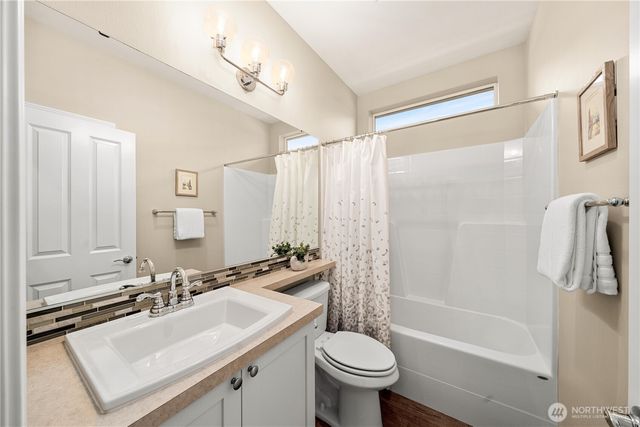 14820 179th Avenue E, Bonney Lake, WA 98391