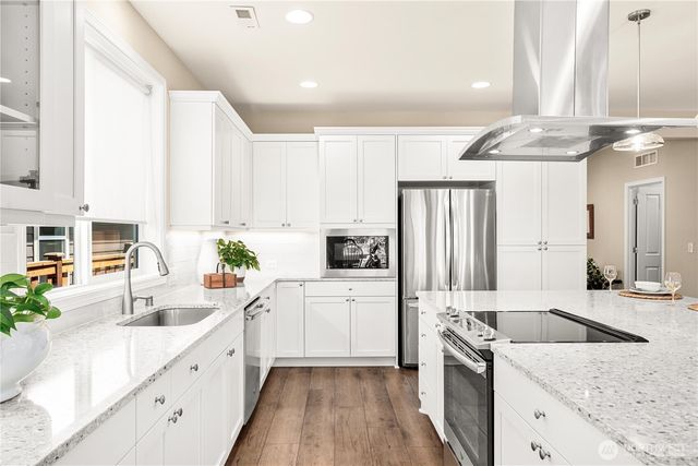 14820 179th Avenue E, Bonney Lake, WA 98391