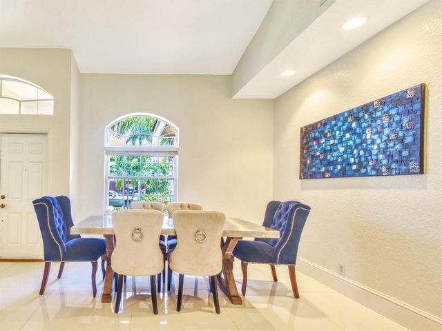 6660 Conch Court, Boynton Beach, FL 33437