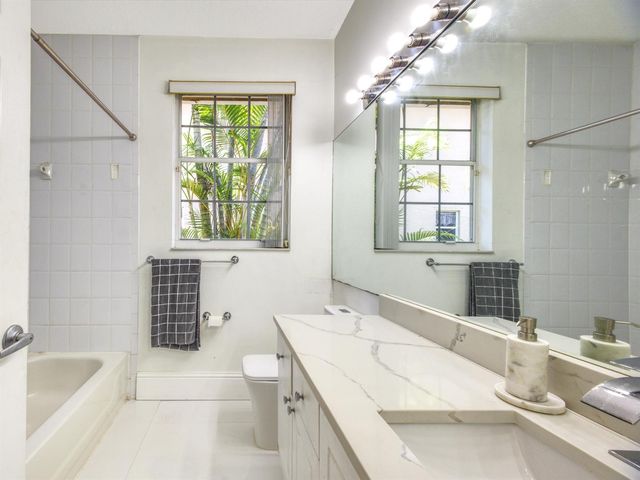 6660 Conch Court, Boynton Beach, FL 33437