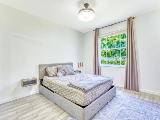 6660 Conch Court, Boynton Beach, FL 33437