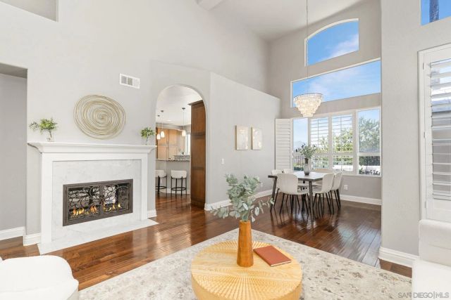 13515 Essence Rd, San Diego, CA 92128