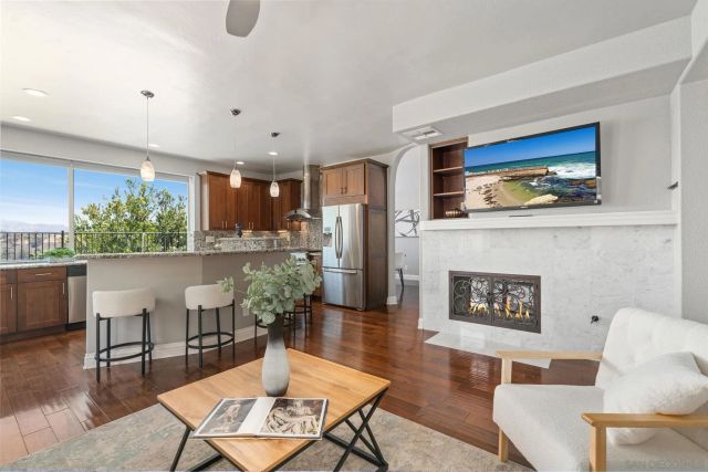 13515 Essence Rd, San Diego, CA 92128