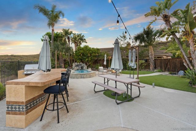 13515 Essence Rd, San Diego, CA 92128