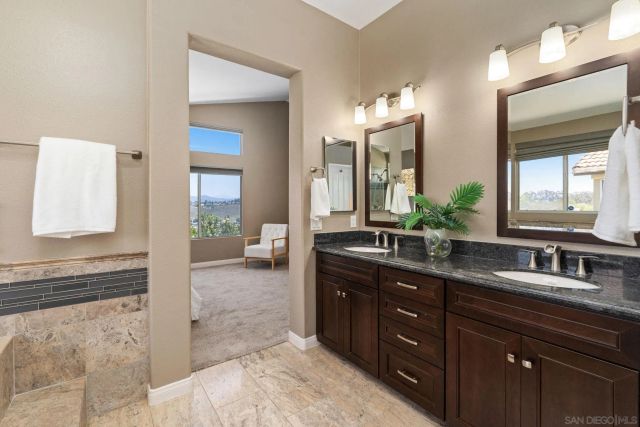 13515 Essence Rd, San Diego, CA 92128