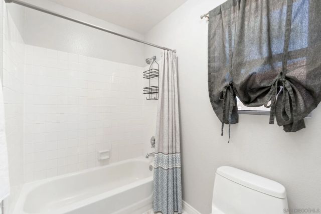 13515 Essence Rd, San Diego, CA 92128