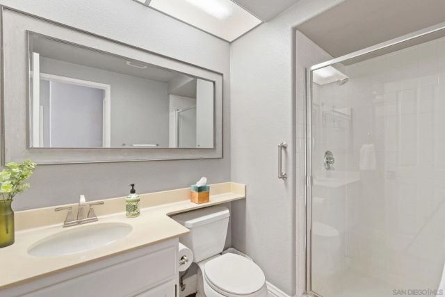 13515 Essence Rd, San Diego, CA 92128