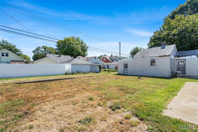 526 State Street, Dupo, IL 62239