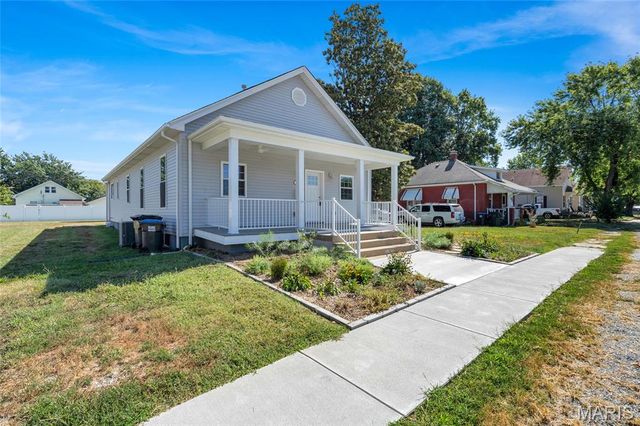 526 State Street, Dupo, IL 62239